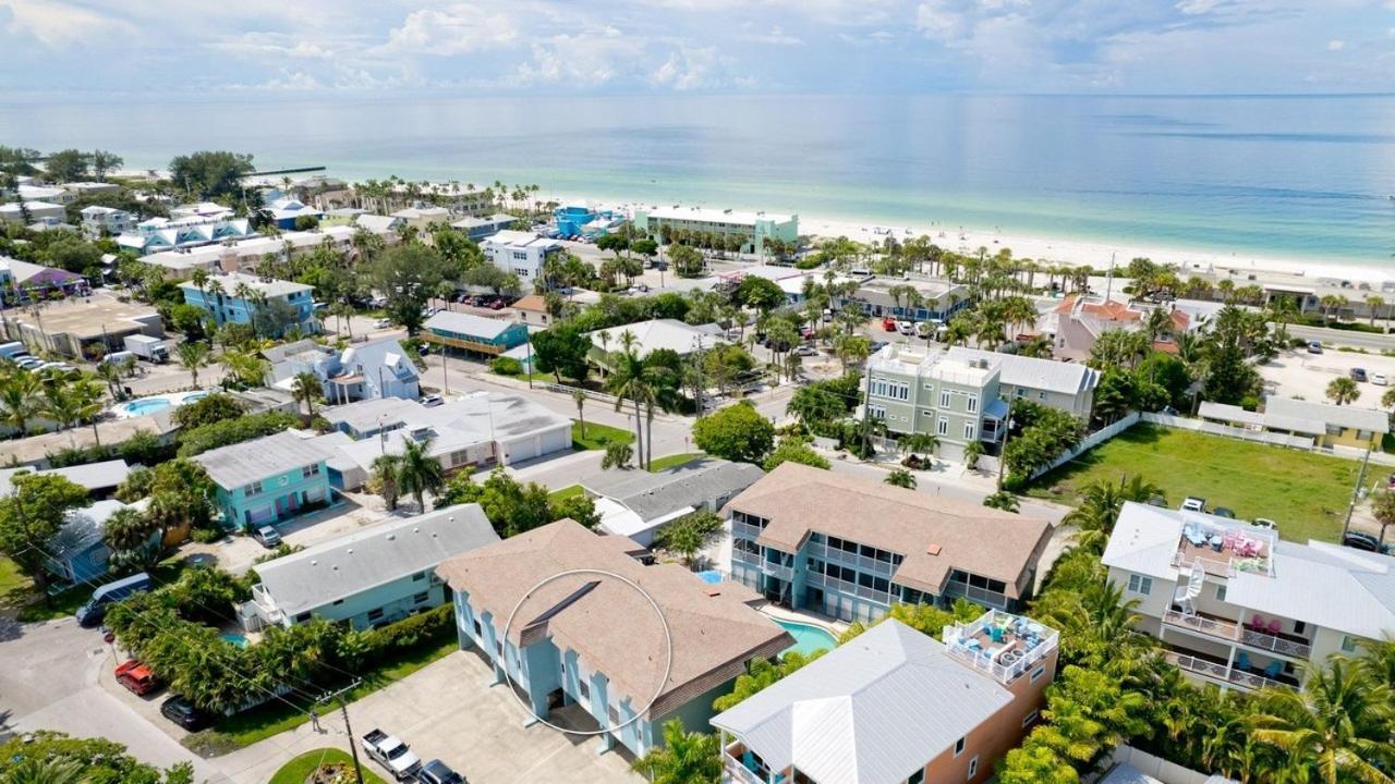 Coastal Cheer Apartment เบรเดนทันบีช ภายนอก รูปภาพ