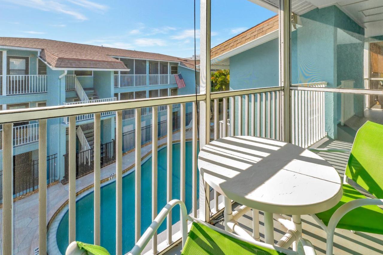 Coastal Cheer Apartment เบรเดนทันบีช ภายนอก รูปภาพ