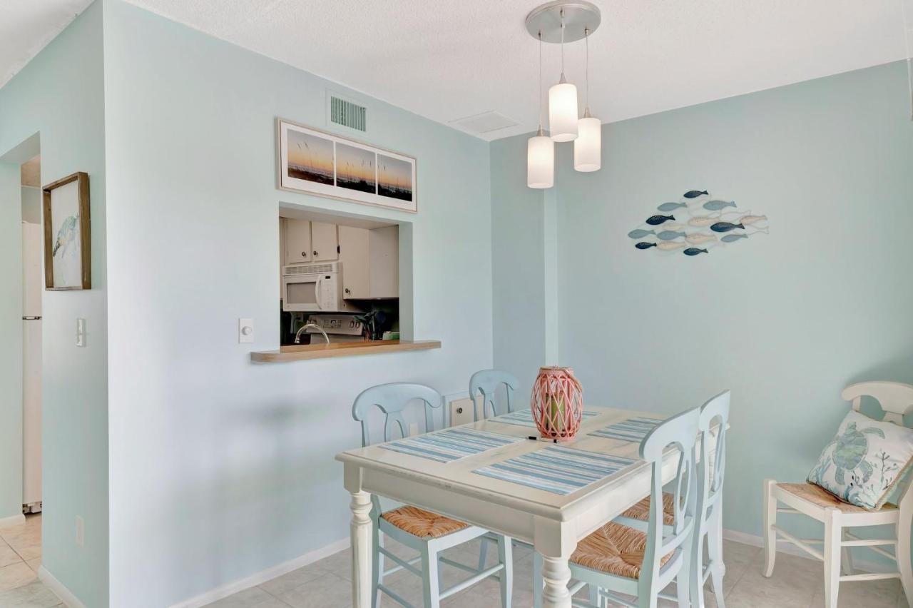 Coastal Cheer Apartment เบรเดนทันบีช ภายนอก รูปภาพ