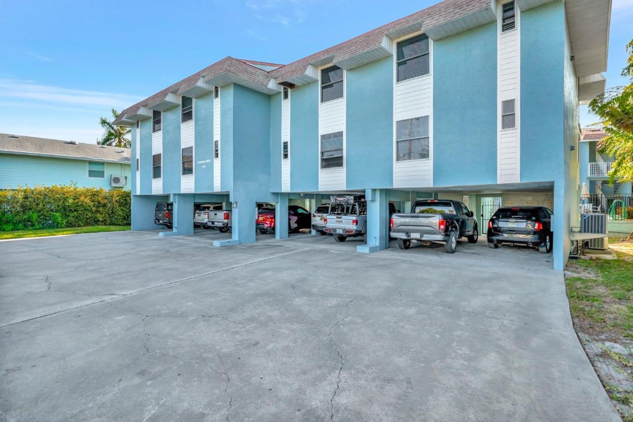 Coastal Cheer Apartment เบรเดนทันบีช ภายนอก รูปภาพ