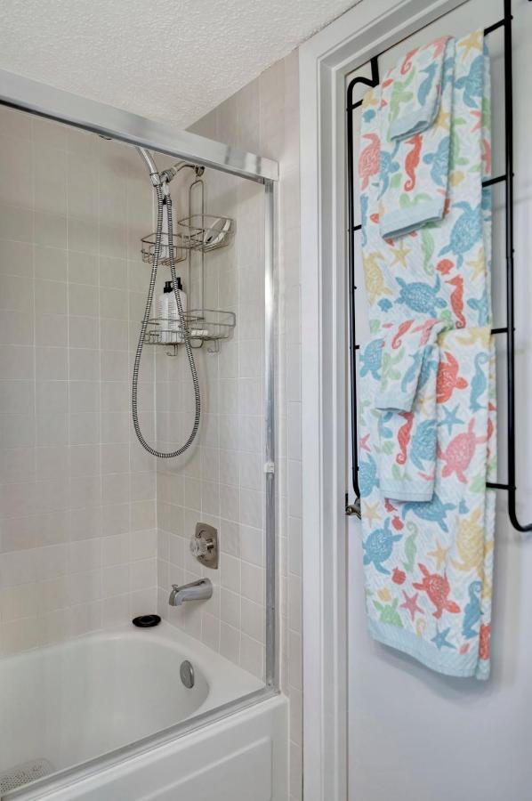 Coastal Cheer Apartment เบรเดนทันบีช ภายนอก รูปภาพ